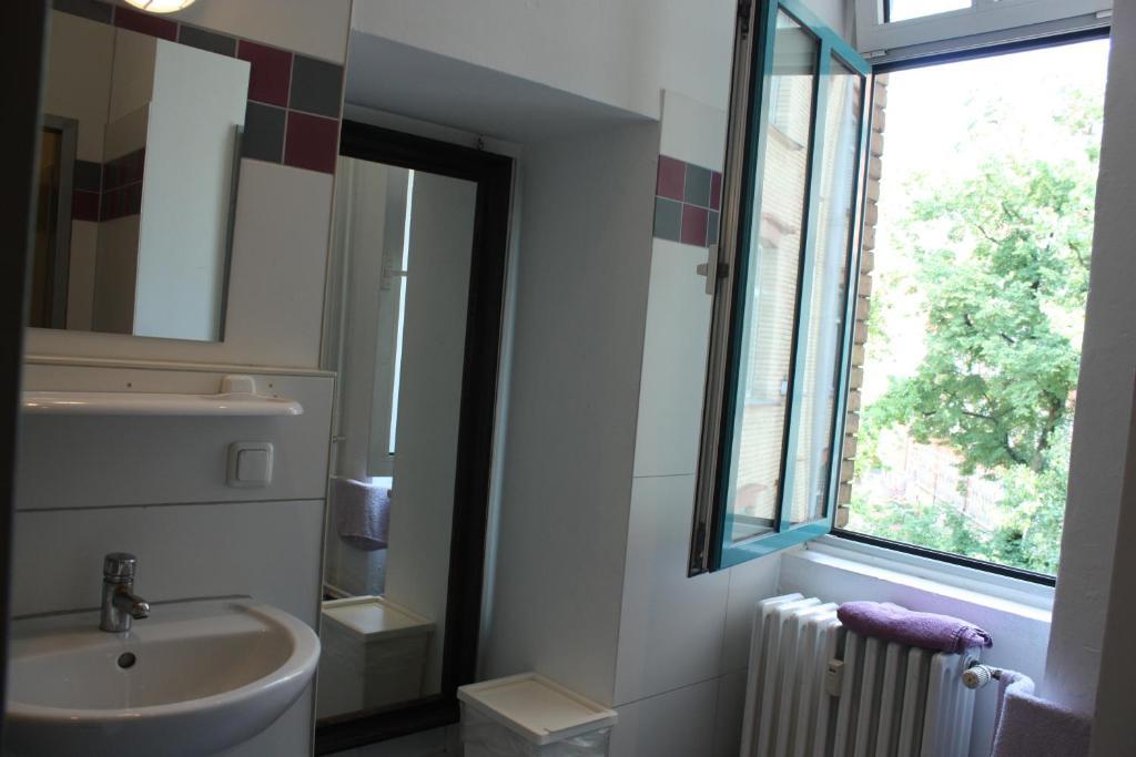 Baxpax Kreuzberg Hostel Berlin Rom bilde